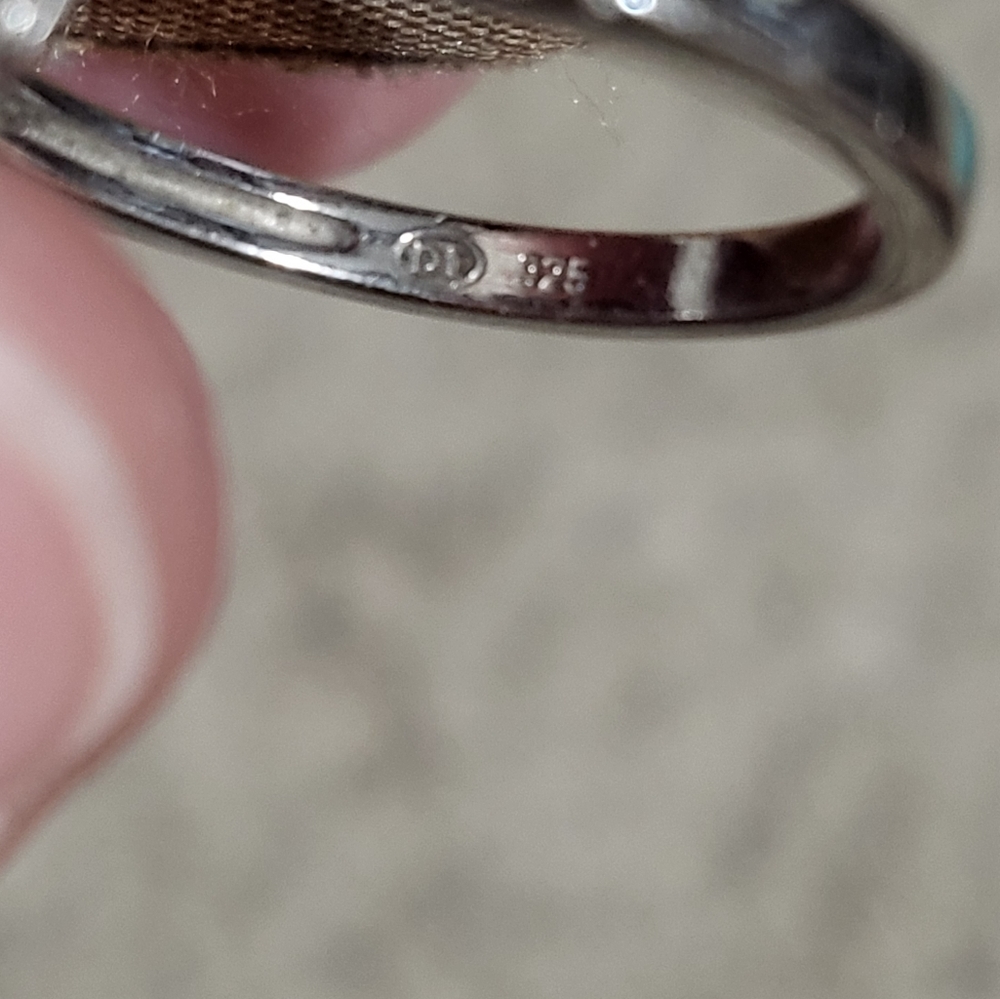 Ruby ring with diamond chips - Picture 9 of 9